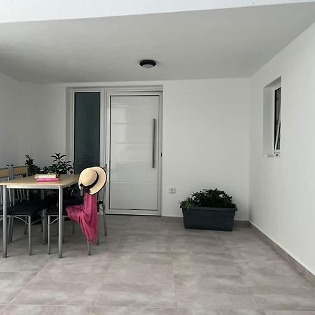 Villa Family Emporio  エクステリア 写真